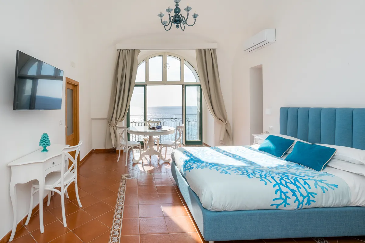 Dipinto Apartments-20