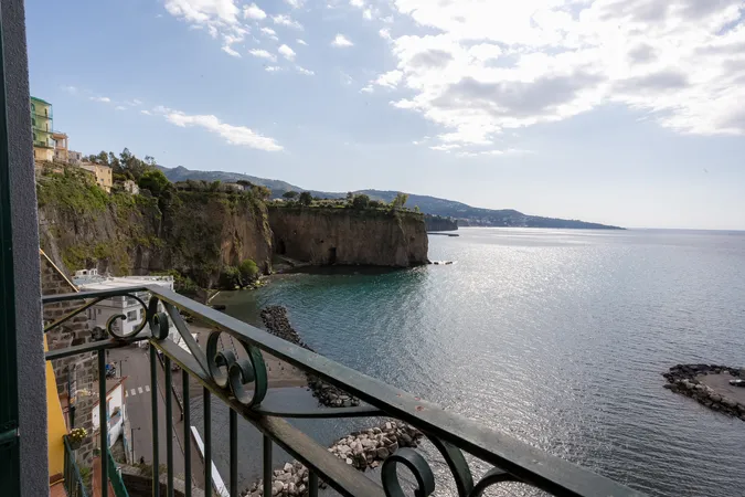 Dipinto Apartments-21